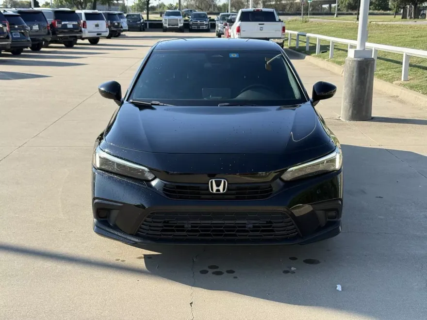 2022 Honda Civic Sport photo 1