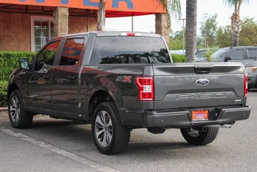 2020 Ford F-150 XL photo 1