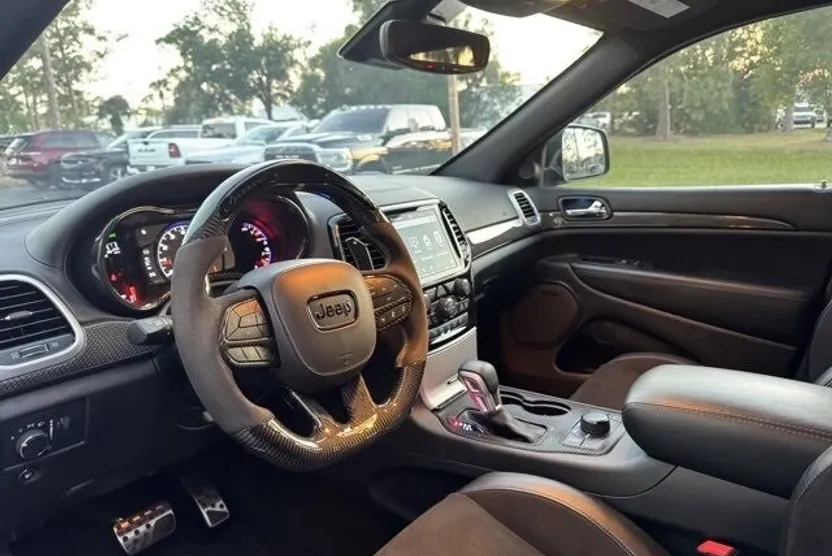 2021 Jeep Grand Cherokee Trackhawk photo 1