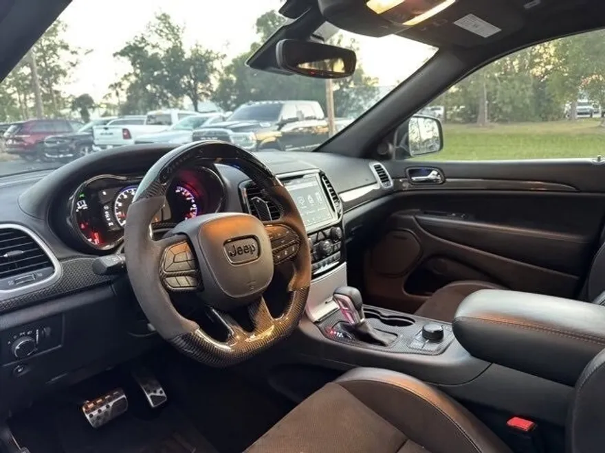 2021 Jeep Grand Cherokee Trackhawk photo 1