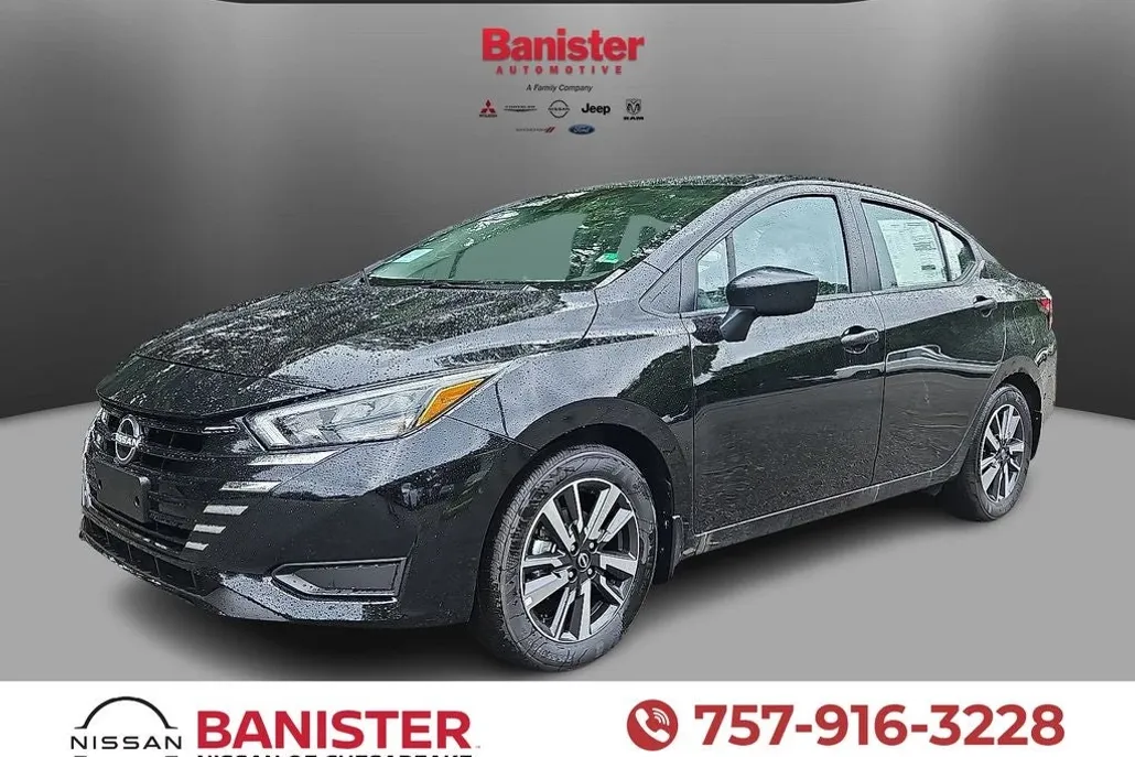 2025 Nissan Versa S photo 1