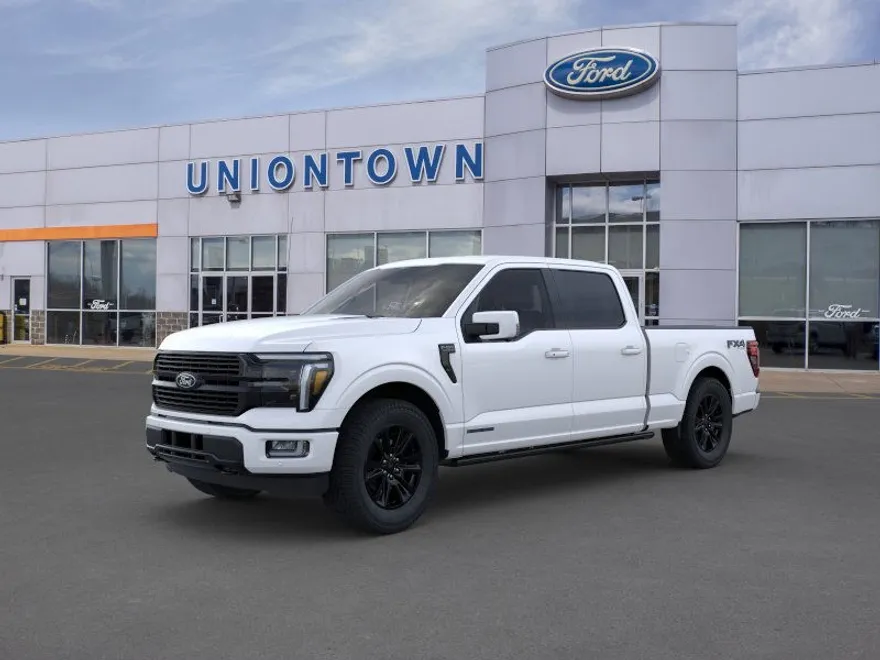 2025 Ford F-150 Platinum photo 1