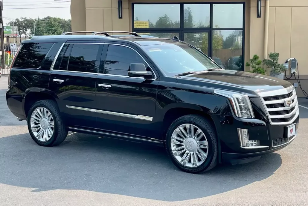 2016 Cadillac Escalade Premium photo 1