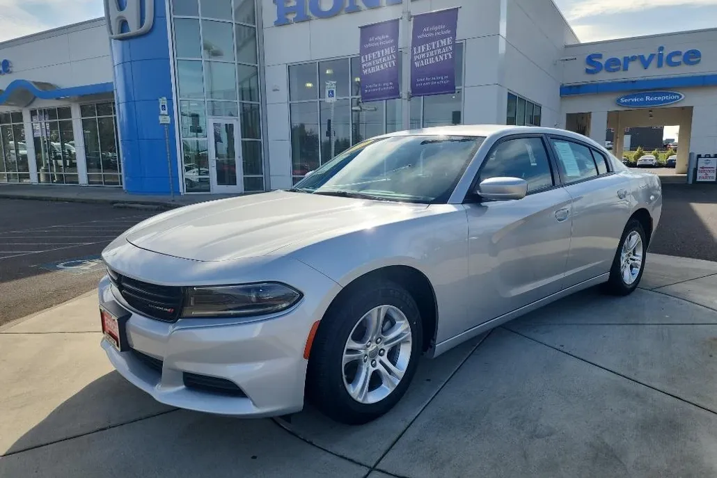 2022 Dodge Charger SXT photo 1