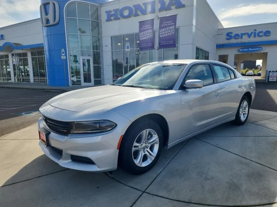2022 Dodge Charger SXT photo 1
