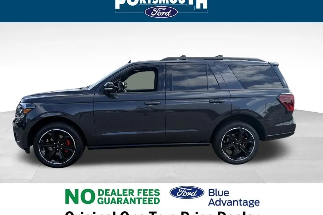 2024 Ford Expedition Limited photo 1