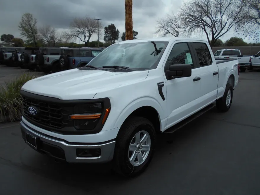 2025 Ford F-150 XL photo 1