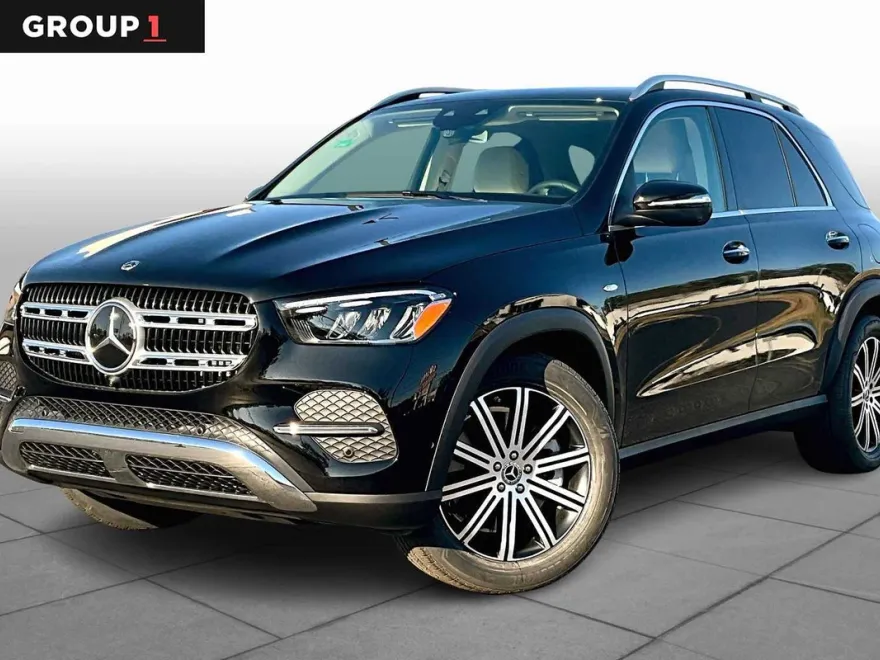 2025 Mercedes Benz GLE 450 4MATIC photo 1