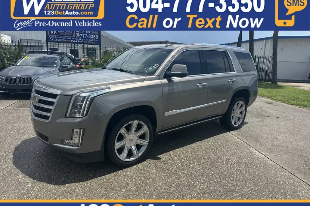 2017 Cadillac Escalade Premium Luxury photo 1