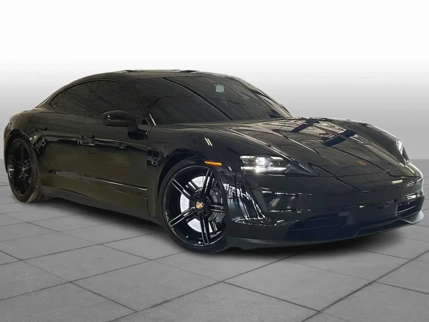 2024 Porsche Taycan 4S photo 1