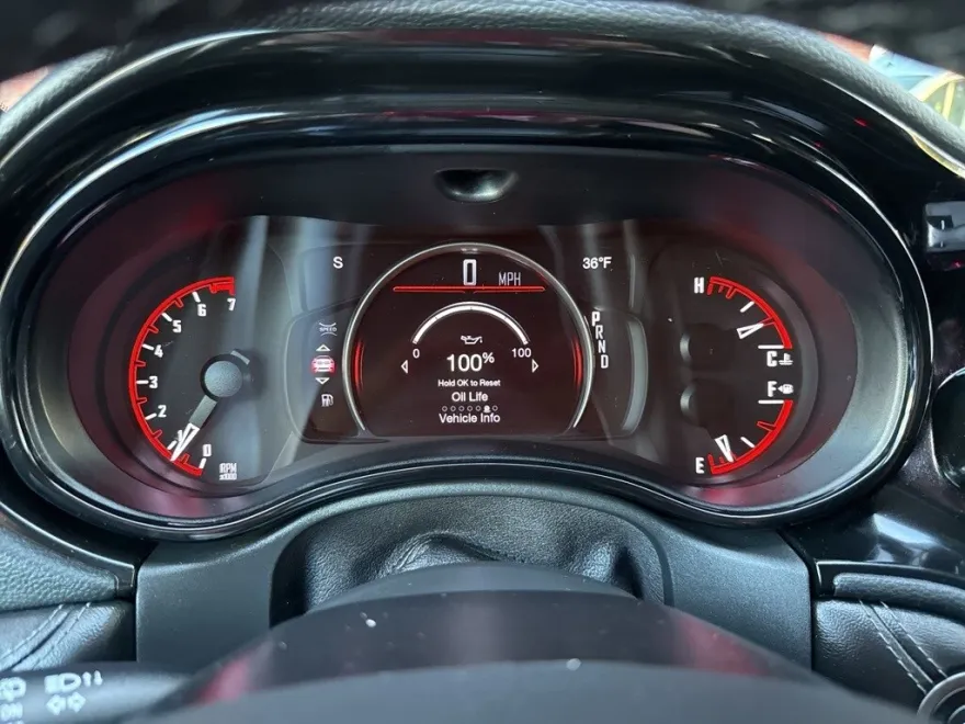 2021 Dodge Durango SXT photo 1