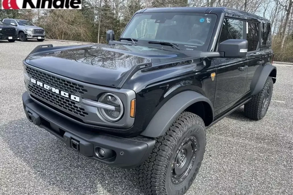 2025 Ford Bronco Badlands photo 1