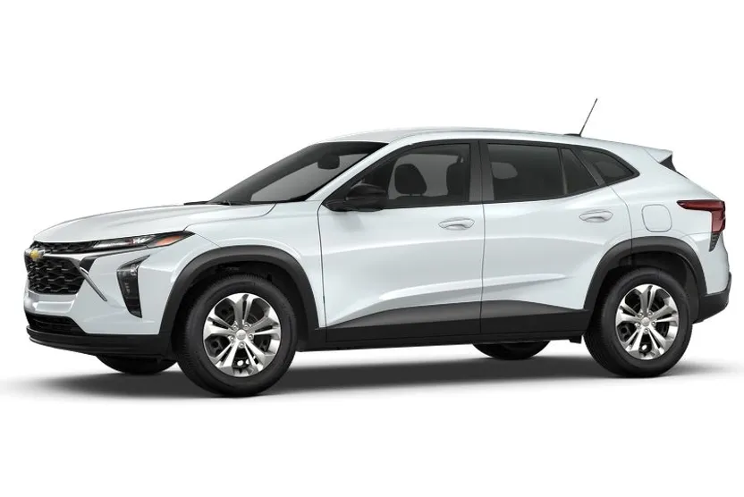 2024 Chevrolet Trax LS photo 1