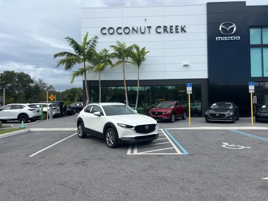 2023 Mazda CX-30 2.5 S Preferred photo 1
