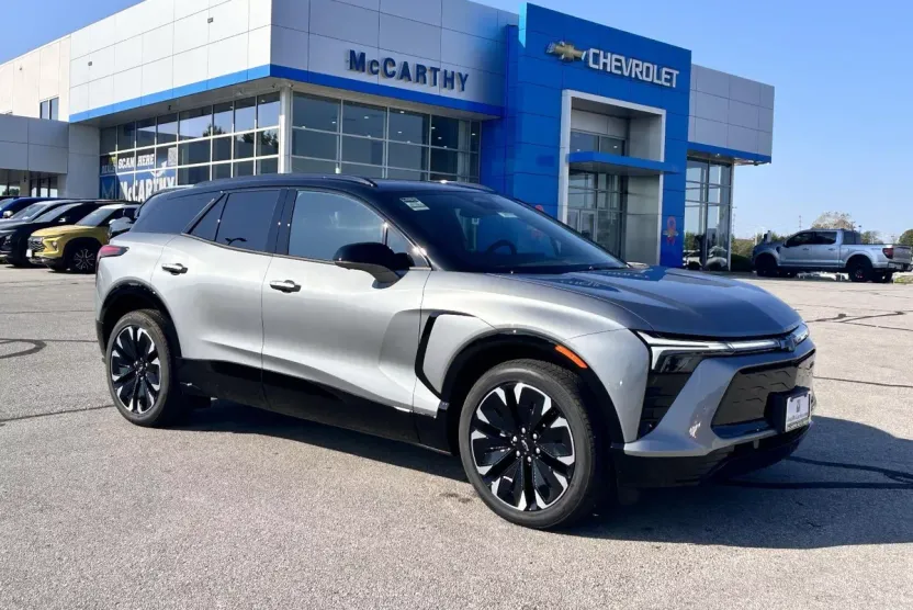 2026 Chevrolet Blazer EV RS photo 1