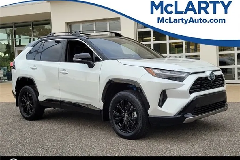 2023 Toyota RAV4 Hybrid XSE photo 1