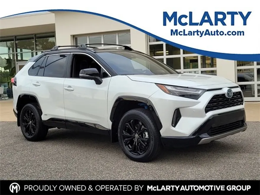 2023 Toyota RAV4 Hybrid XSE photo 1