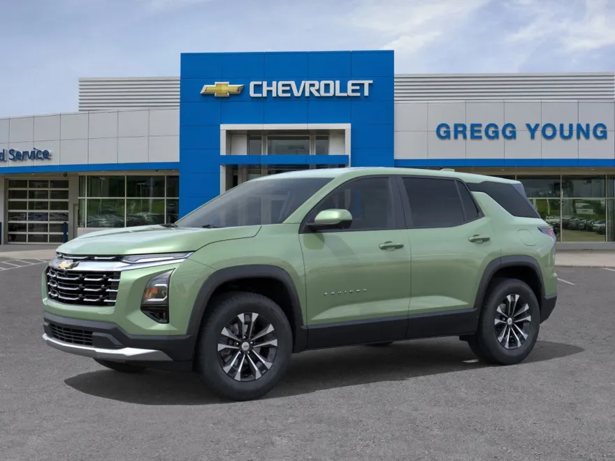 2026 Chevrolet Equinox LT photo 1