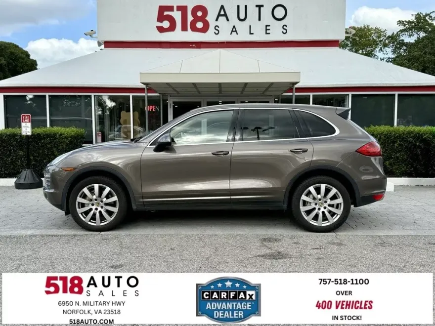 2014 Porsche Cayenne S photo 1