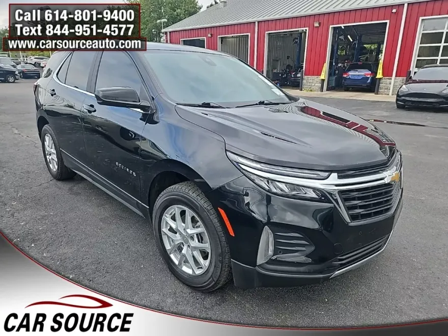 2022 Chevrolet Equinox LT photo 1