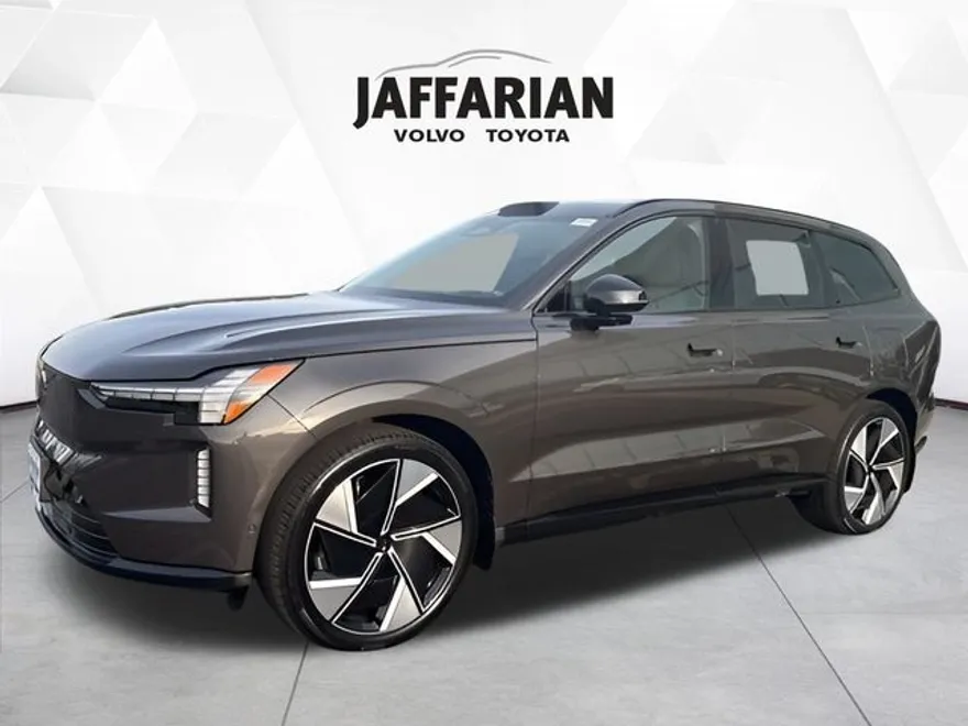 2025 Volvo EX90 Twin Motor Performance Ultra photo 1