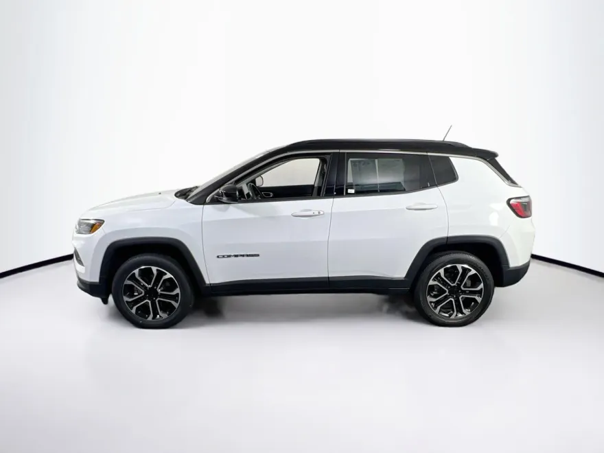 2022 Jeep Compass Limited photo 1