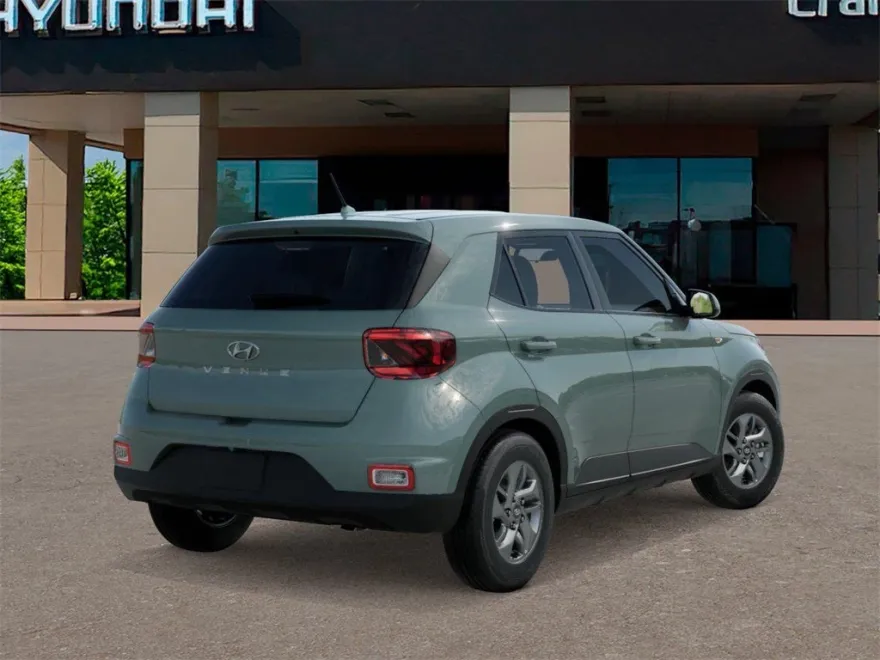 2025 Hyundai Venue SE photo 1