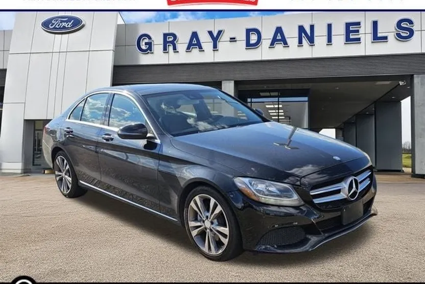 2016 Mercedes Benz C 300 photo 1