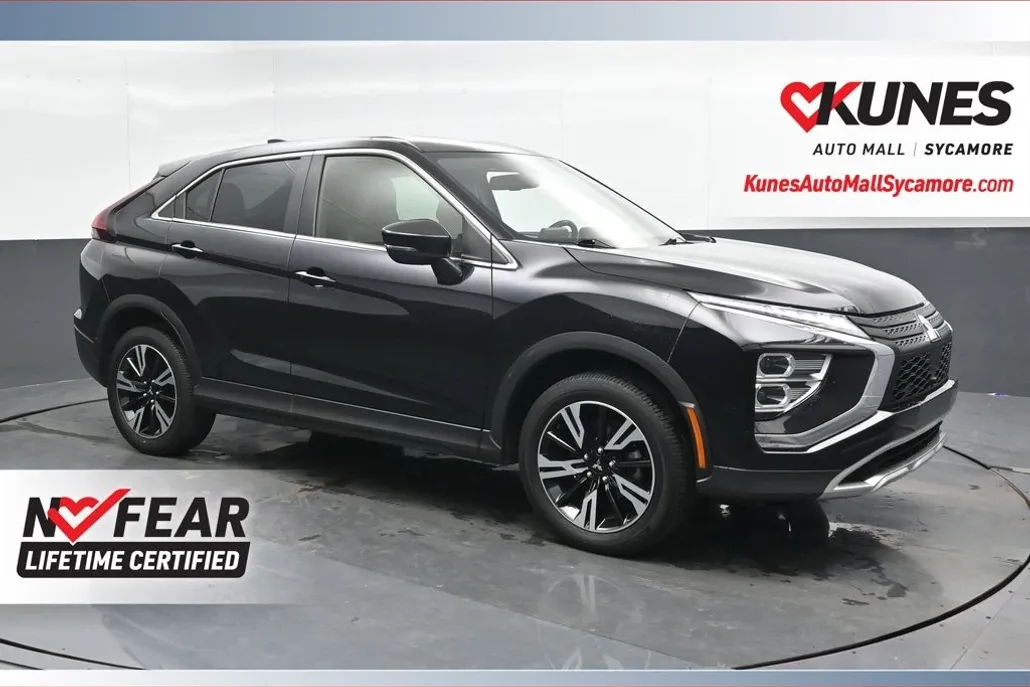2024 Mitsubishi Eclipse Cross SE photo 1