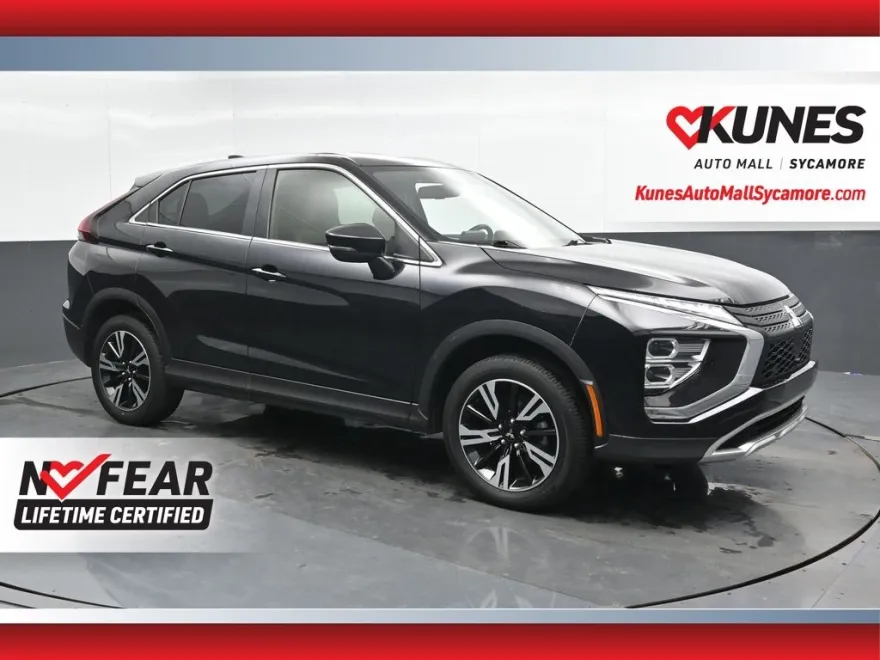 2024 Mitsubishi Eclipse Cross SE photo 1
