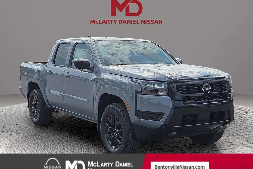 2026 Nissan Frontier Crew Cab SV photo 1