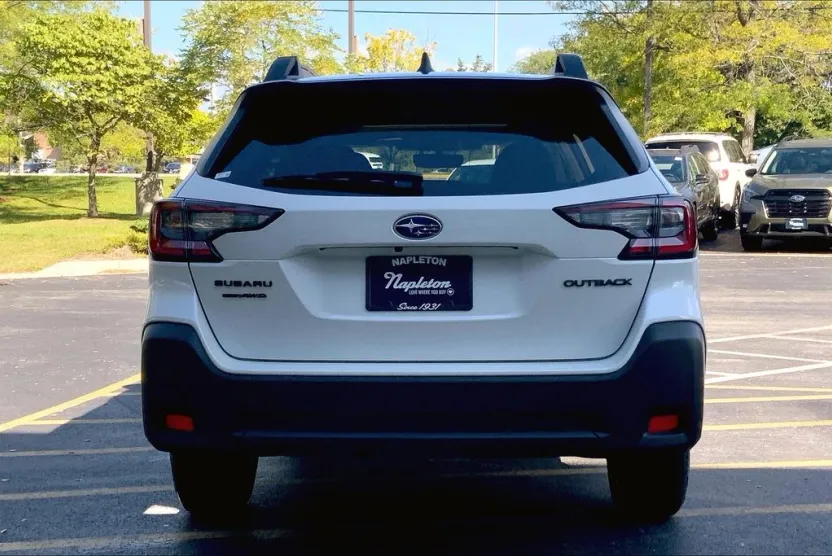 2024 Subaru Outback Onyx Edition photo 1