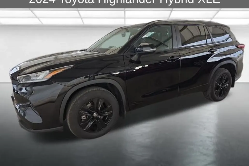 2024 Toyota Highlander Hybrid XLE photo 1