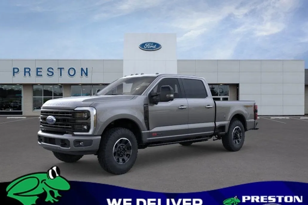 2025 Ford F-350 Platinum photo 1