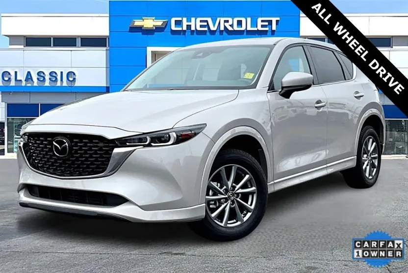 2024 Mazda CX-5 2.5 S Preferred photo 1