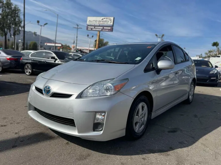 2011 Toyota Prius I photo 1