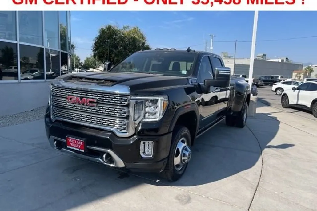2023 Gmc Sierra 3500 HD Denali photo 1
