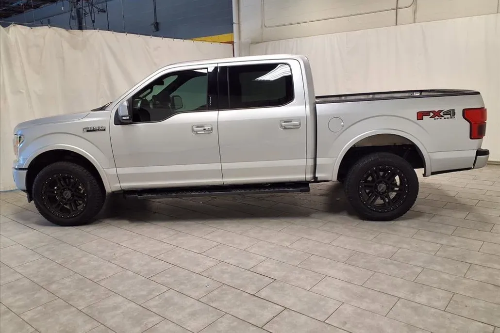 2019 Ford F-150 Lariat photo 1