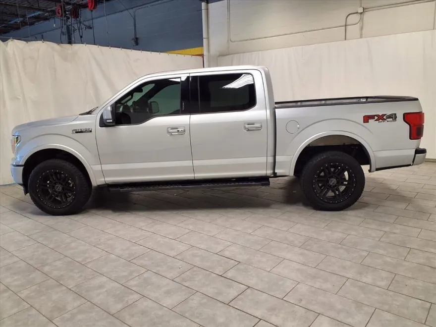 2019 Ford F-150 Lariat photo 1