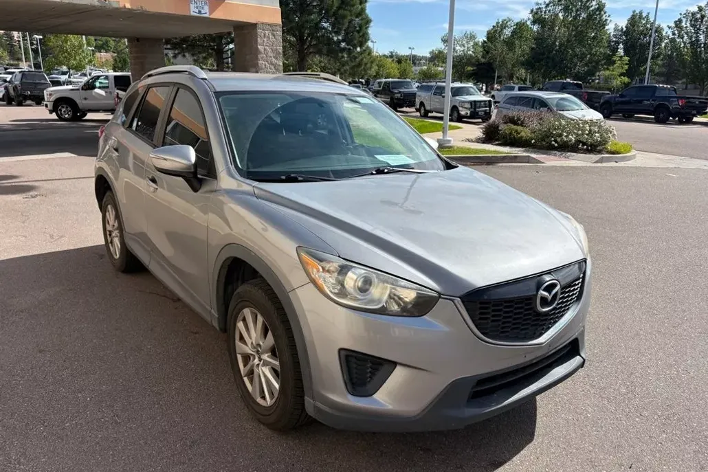 2015 Mazda CX-5 Sport photo 1