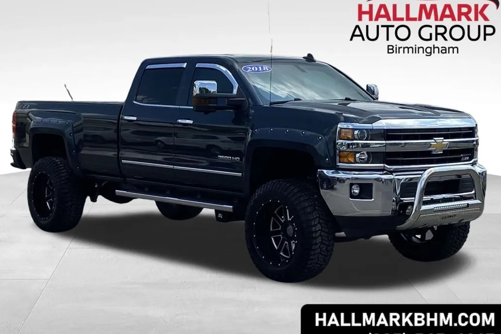 2018 Chevrolet Silverado 3500HD LTZ photo 1