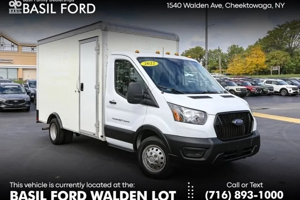 2022 Ford Transit photo 1