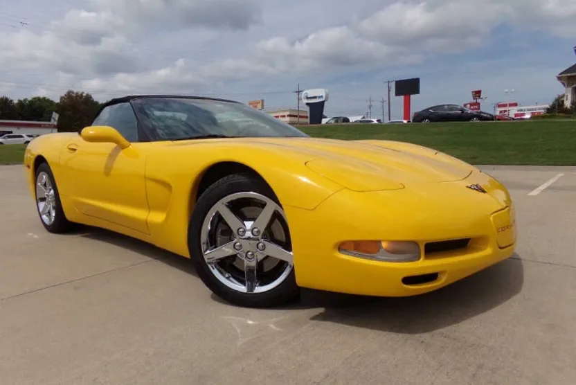 2000 Chevrolet Corvette photo 1
