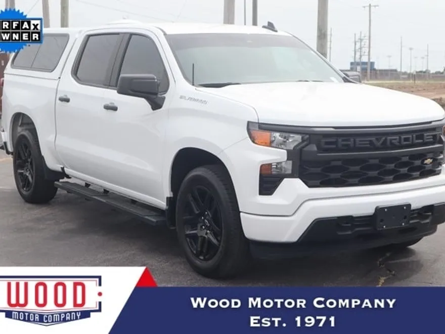 2023 Chevrolet Silverado 1500 Custom photo 1