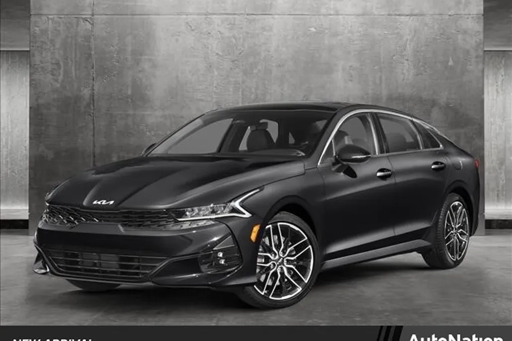 2024 Kia K5 GT photo 1
