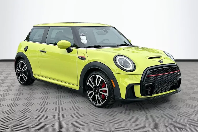 2024 Mini Cooper Hardtop John Cooper Works photo 1