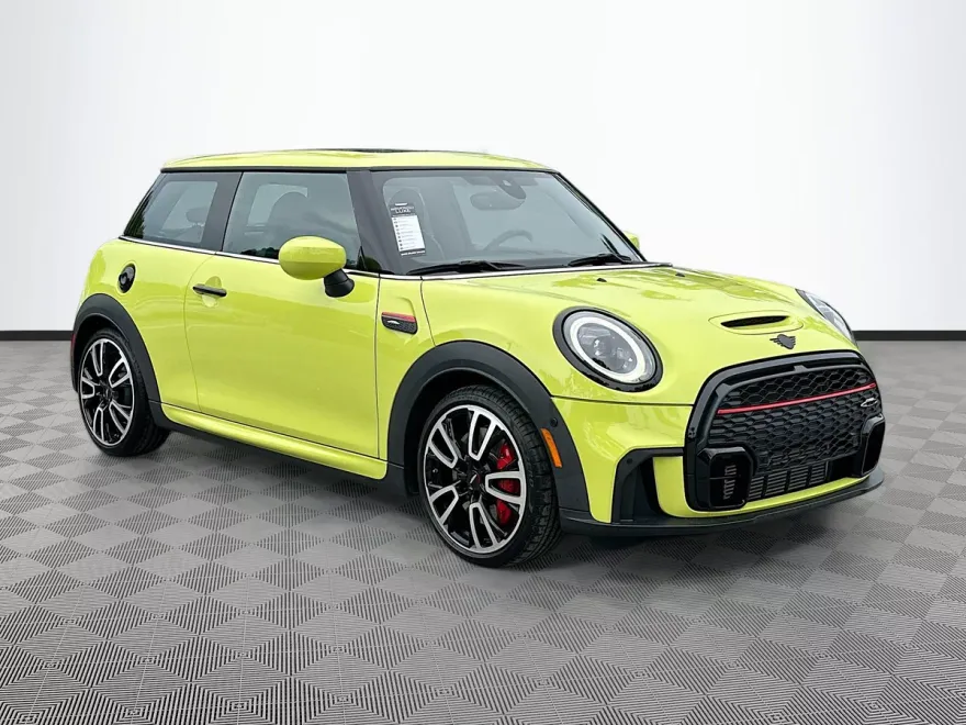 2024 Mini Cooper 2 Door Hardtop photo 1