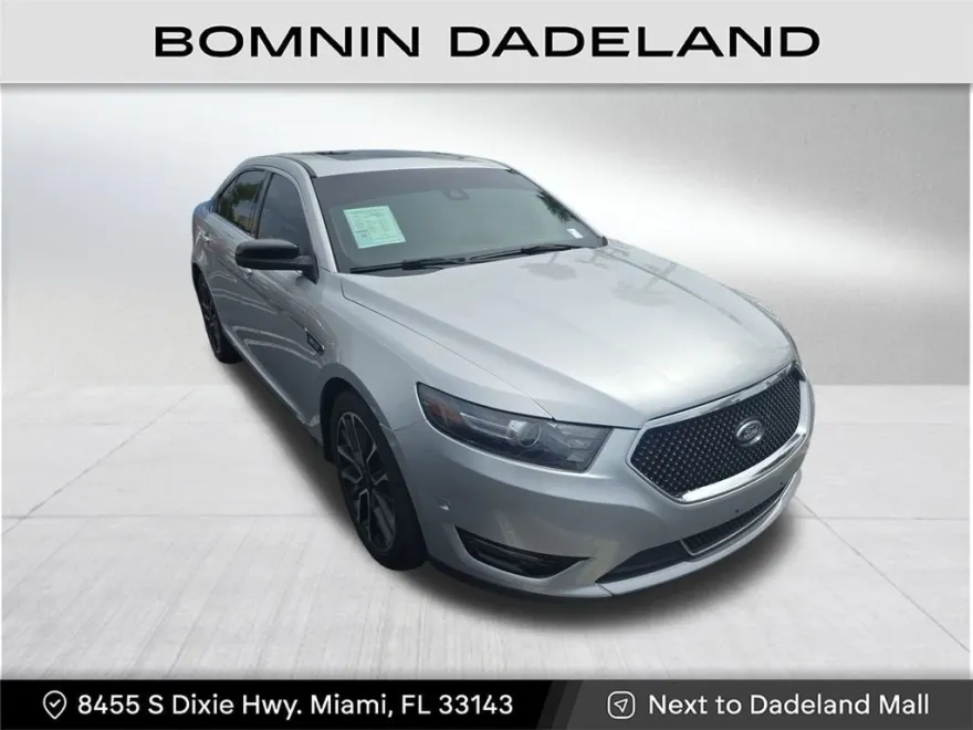 2018 Ford Taurus SHO photo 1