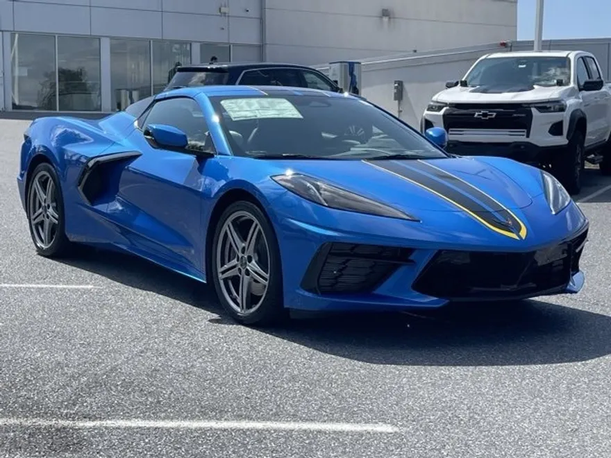 2026 Chevrolet Corvette Stingray 2LT photo 1