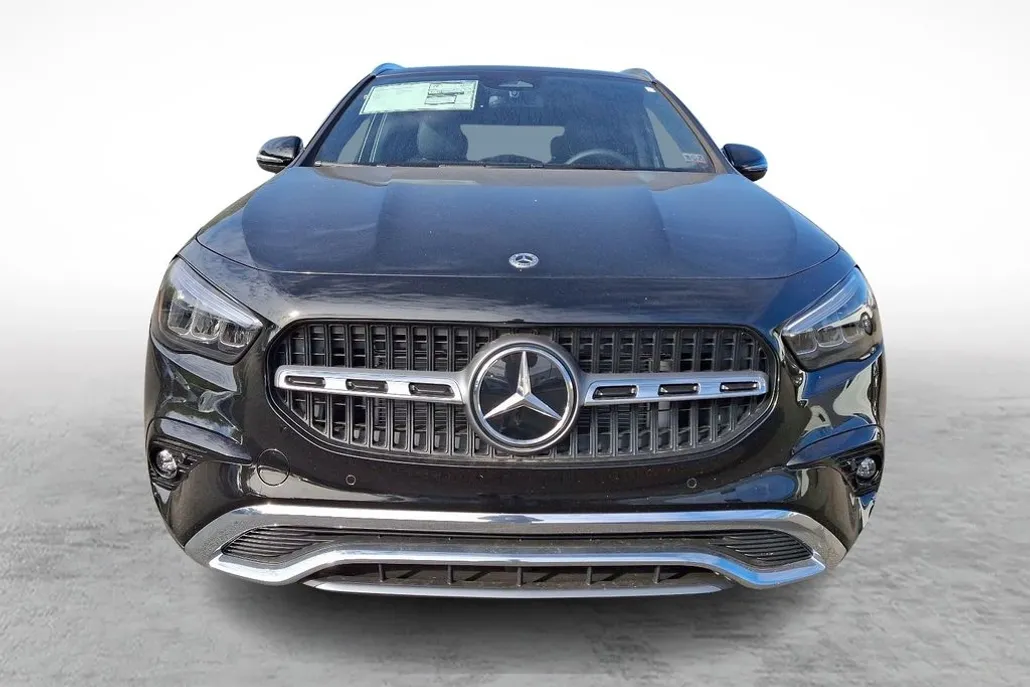 2025 Mercedes Benz GLA 250 4MATIC photo 1